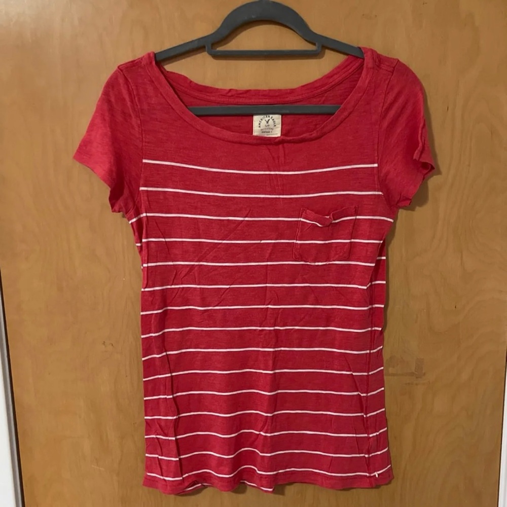 American Eagle tee